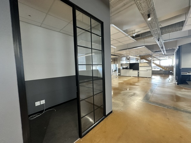 To Let Commercial Property for Rent in Woodstock Western Cape
